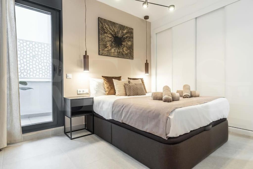 Modern Apartment With Patio & Parking By Rems Málaga Dış mekan fotoğraf