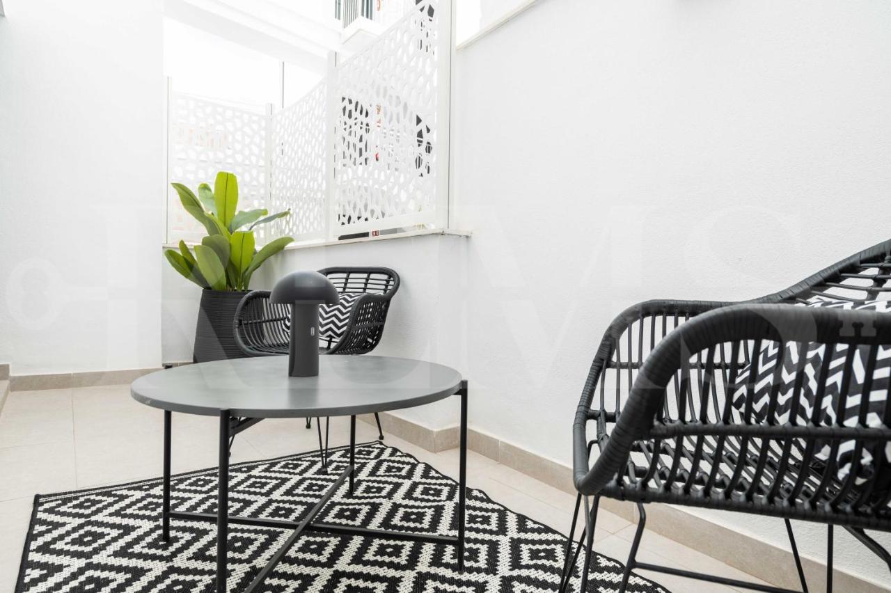 Modern Apartment With Patio & Parking By Rems Málaga Dış mekan fotoğraf